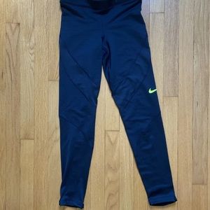 Nike Hyperwarm Leggings size S